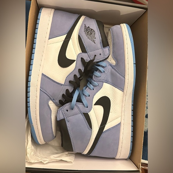 university blue 1s goat